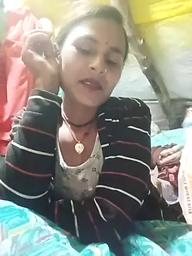 Snapshot of Cuty_priti chatting on January 17, 5:27 pm Cuty priti online show from January 17, 5:27 pm