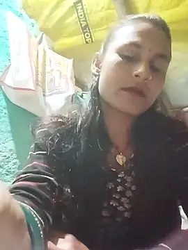 Snapshot of Cuty_priti chatting on February 20, 5:02 pm Cuty priti online show from February 20, 5:02 pm