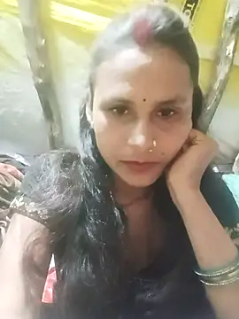 Snapshot of Cuty_priti chatting on March 14, 4:56 pm Cuty priti online show from March 14, 4:56 pm