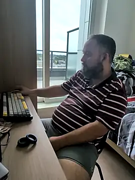 Hairy bear86 online show from July 10, 7:16 pm