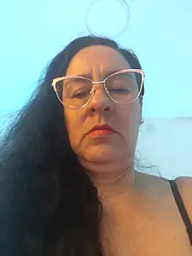 KiaraFoster online show from April 8, 11:21 am