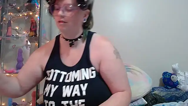 Pupghostt online show from April 10, 12:54 pm