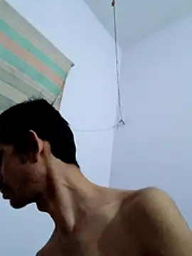 Snapshot of juicy--cock chatting on March 25, 3:40 pm juicy--cock online show from March 25, 3:40 pm