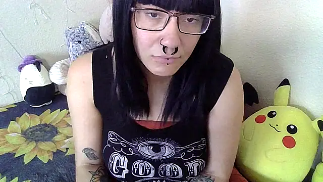 Snapshot of GabbyDaniella chatting on February 11, 10:26 pm GabbyDaniella online show from February 11, 10:26 pm