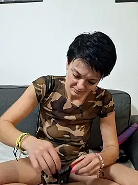 Snapshot of Angel34-83 chatting on February 25, 8:51 pm Angel34-83 online show from February 25, 8:51 pm