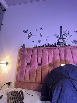 Violetta Moretti online show from March 4, 1:44 am