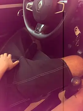 Snapshot of bety13 chatting on March 3, 9:15 am bety13 online show from March 3, 9:15 am