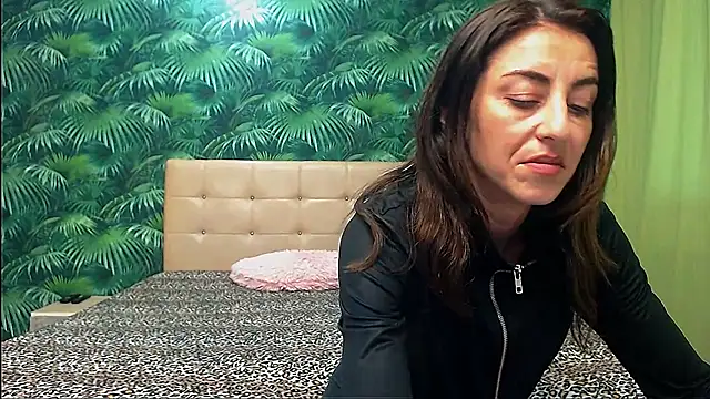 Stella John online show from January 20, 9:03 am