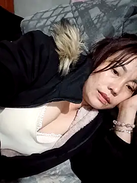 boiboi001 online show from February 18, 11:50 am