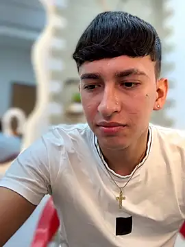 Snapshot of neithan_sleitherx chatting on February 6, 2:38 am neithan sleitherx online show from February 6, 2:38 am