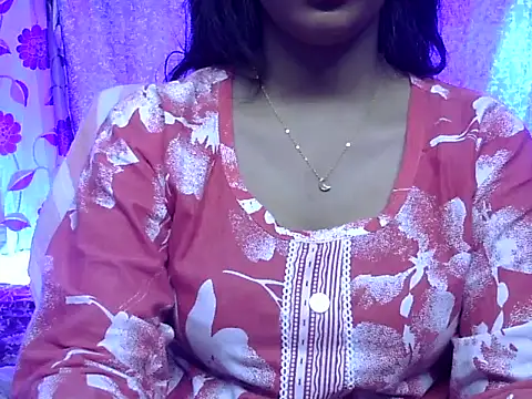 Snapshot of cute_Dirty_Diva chatting on May 29, 3:54 pm cute Dirty Diva online show from May 29, 3:54 pm