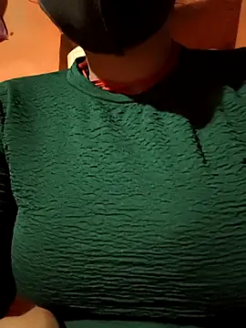 Madhu cute online show from February 12, 5:08 pm