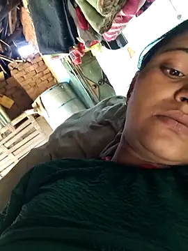 Madhu cute online show from February 13, 6:09 am