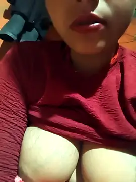 Madhu cute online show from February 13, 10:17 pm