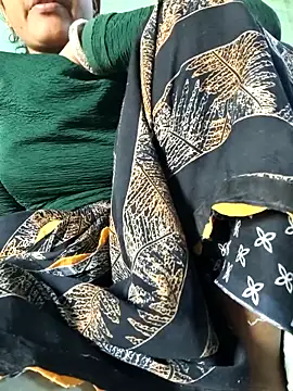 Madhu cute online show from March 2, 5:08 am