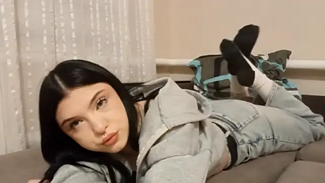 LexusGirls online show from March 4, 4:46 pm