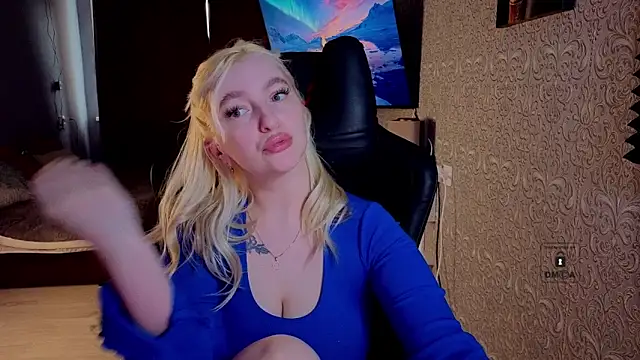 Snapshot of Eva_Vibe_ chatting on May 14, 11:39 am Eva Vibe online show from May 14, 11:39 am