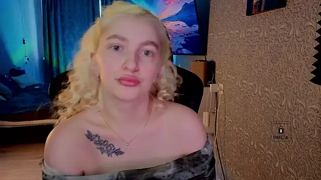 Snapshot of Eva_Vibe_ chatting on May 15, 11:17 am Eva Vibe online show from May 15, 11:17 am