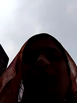 CUTE Ishpa online show from February 4, 5:35 am