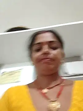 Snapshot of Mahima_rani34 chatting on June 11, 10:08 pm Mahima rani34 online show from June 11, 10:08 pm