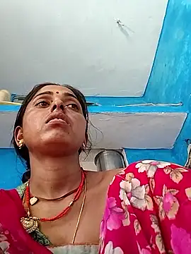 Snapshot of Mahima_rani34 chatting on June 14, 8:16 am Mahima rani34 online show from June 14, 8:16 am
