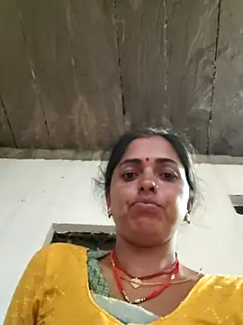 Snapshot of Mahima_rani34 chatting on June 14, 11:51 pm Mahima rani34 online show from June 14, 11:51 pm