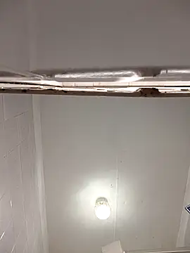 ShyNaughtyBabe online show from April 7, 10:59 am