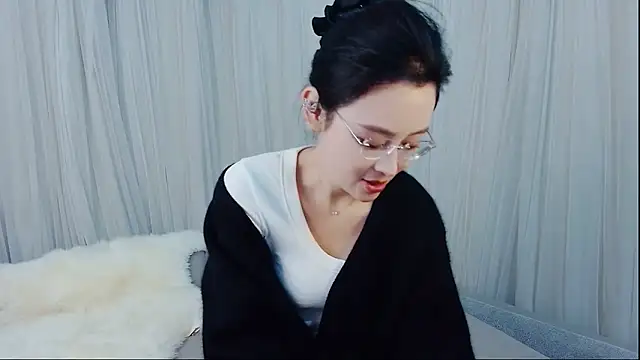 HCOCO online show from March 15, 2:01 pm