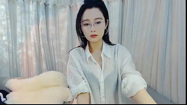 HCOCO online show from March 28, 2:38 pm