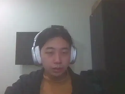 Snapshot of AJIJI1010 chatting on March 12, 9:21 pm AJIJI1010 online show from March 12, 9:21 pm