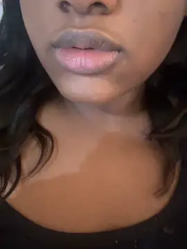 amorasecy online show from February 1, 12:48 pm