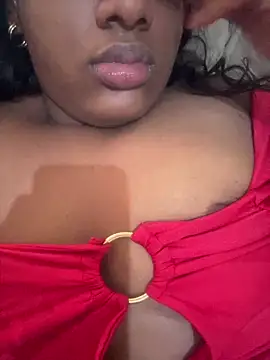 amorasecy online show from May 25, 2:12 pm