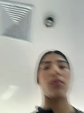 Snapshot of Ema_Rose_ chatting on April 20, 2:42 pm Ema Rose online show from April 20, 2:42 pm