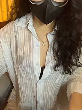 Sofiababy22 online show from February 3, 9:42 pm