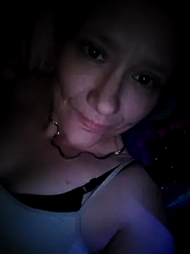 Snapshot of CrownedCuppa chatting on March 29, 6:57 am CrownedCuppa online show from March 29, 6:57 am