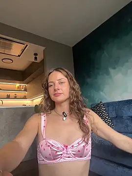 Snapshot of miamiamuse chatting on February 14, 4:04 pm miamiamuse online show from February 14, 4:04 pm