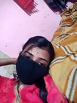 Snapshot of Desipari_777 chatting on February 17, 4:57 pm Desipari 777 online show from February 17, 4:57 pm