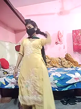 Snapshot of Desipari_777 chatting on February 19, 4:36 pm Desipari 777 online show from February 19, 4:36 pm