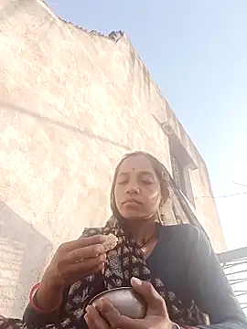 Karishma singh online show from April 14, 1:22 am