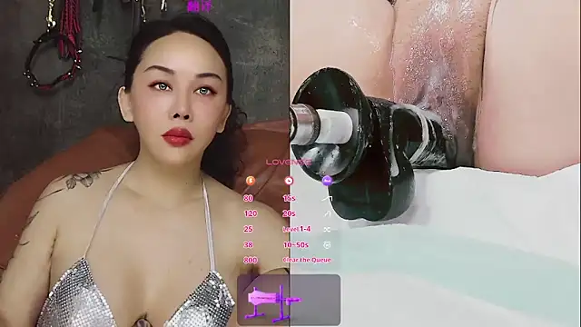 Snapshot of ladyfengyeS010 chatting on May 11, 6:52 am ladyfengyeS010 online show from May 11, 6:52 am