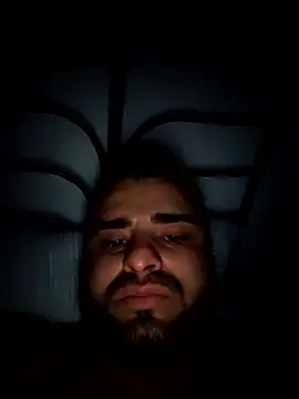 Snapshot of Ricardosafadocassdo chatting on January 6, 7:12 am Ricardosafadocassdo online show from January 6, 7:12 am