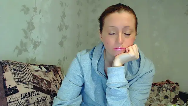 CrystallAngel online show from February 7, 5:16 pm