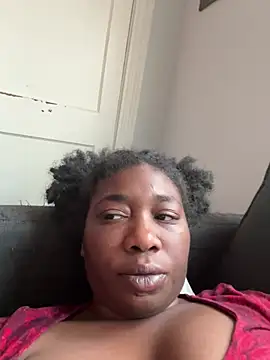 Snapshot of Ghoulsnooze_19 chatting on July 28, 6:20 pm Ghoulsnooze 19 online show from July 28, 6:20 pm