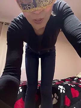 SexyMamiVee online show from February 4, 12:55 pm