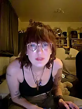 MisterandNiffyNoon online show from January 7, 11:07 pm