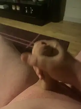 privatdue23 online show from December 22, 1:35 am