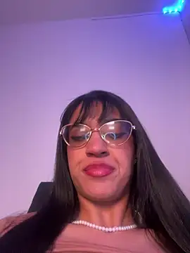 Snapshot of ValentinaEvanz chatting on July 24, 2:48 pm ValentinaEvanz online show from July 24, 2:48 pm