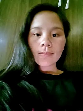 Snapshot of DIANAKUTE chatting on May 4, 7:37 am DIANAKUTE online show from May 4, 7:37 am