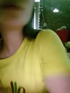 Snapshot of DIANAKUTE chatting on July 2, 2:00 am DIANAKUTE online show from July 2, 2:00 am