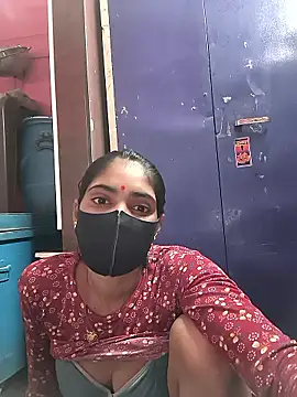 Snapshot of Naughty_Seema chatting on April 27, 10:13 am Naughty Seema online show from April 27, 10:13 am